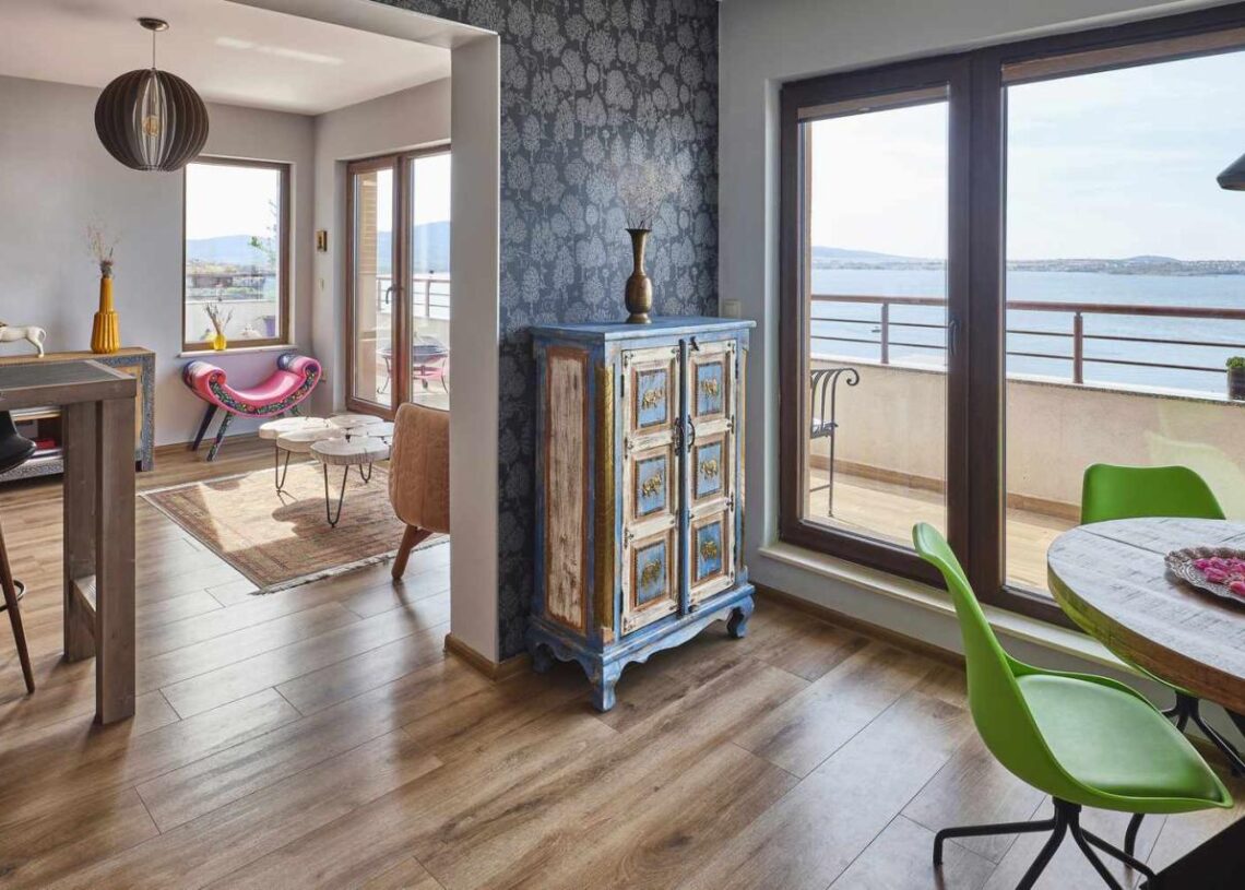 What Is the "Pretty Ugly" Design Trend?